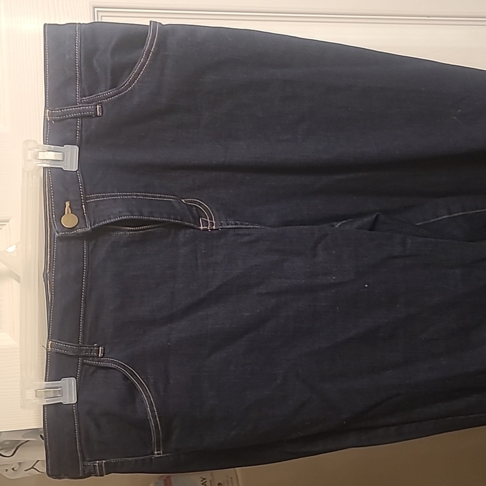 Women's 18W fit and flare jeans